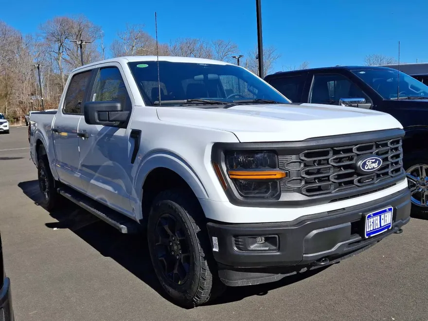 2025 Ford F-150 STX photo 1