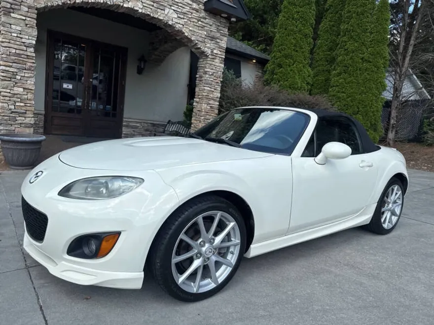 2009 Mazda MX-5 Miata Miata Grand Touring photo 1