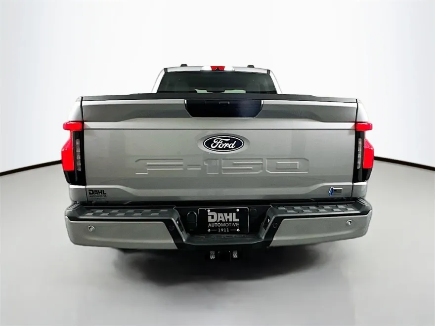 2025 Ford F-150 Lightning photo 6