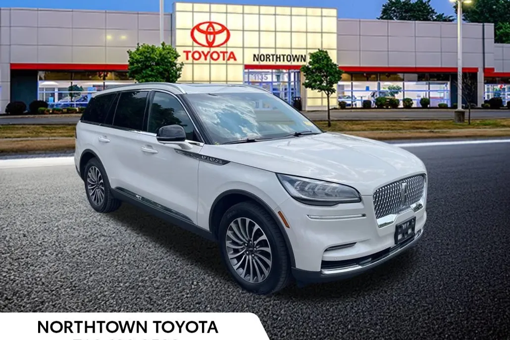 2022 Lincoln Aviator Reserve photo 1