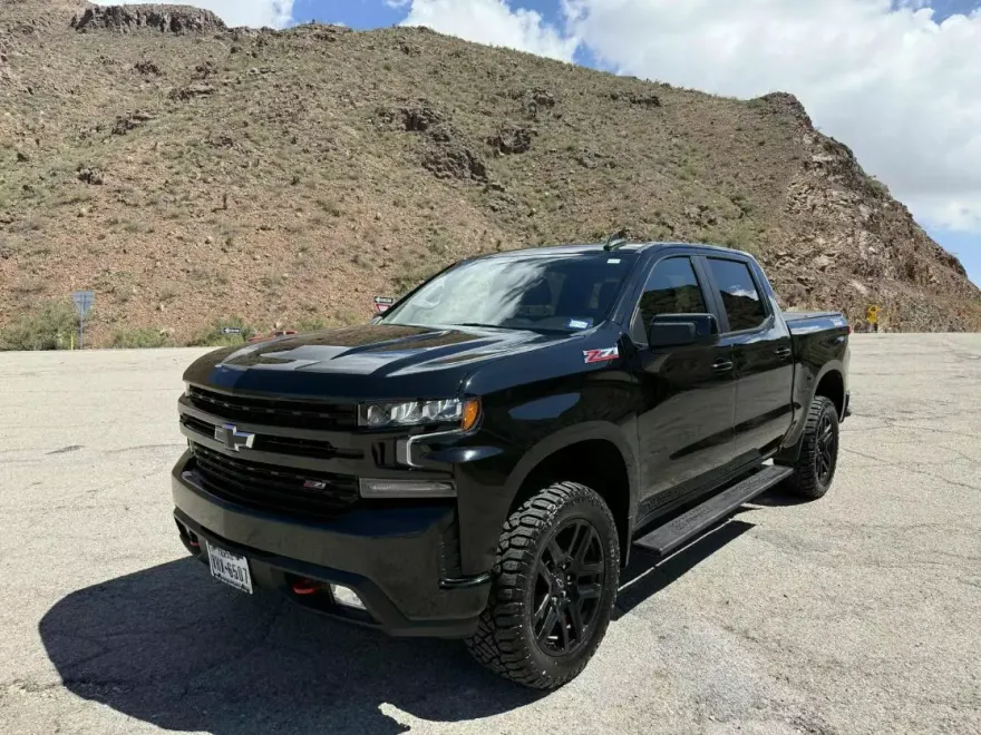 2021 Chevrolet Silverado 1500 LT Trail Boss photo 1