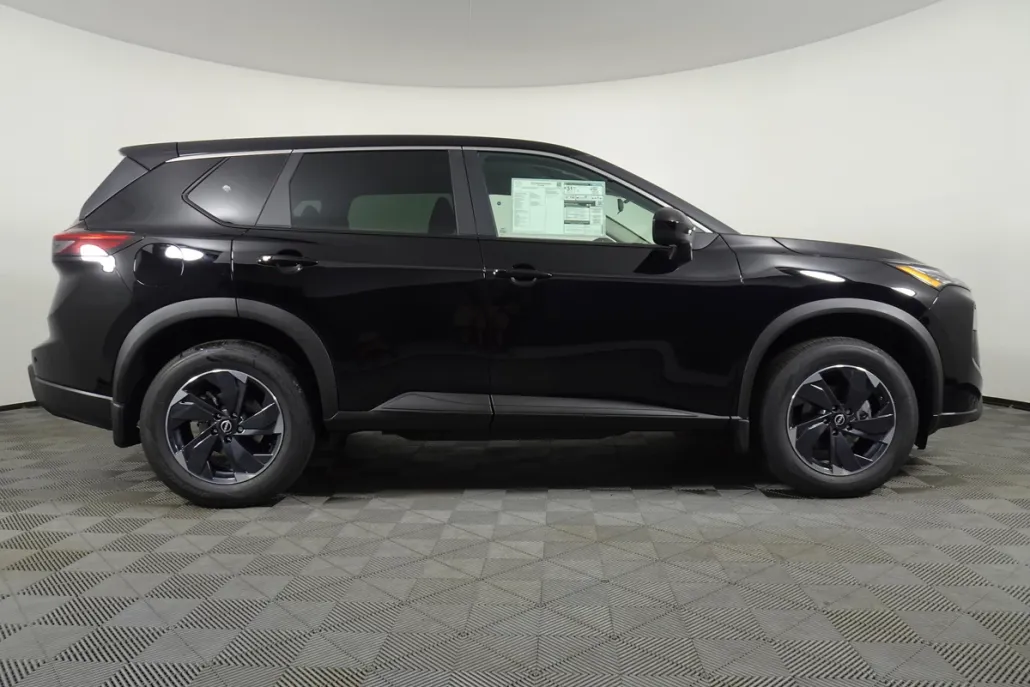 2026 Nissan Rogue SV photo 1