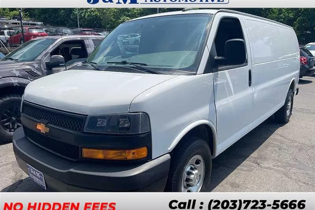 2020 Chevrolet Express photo 1