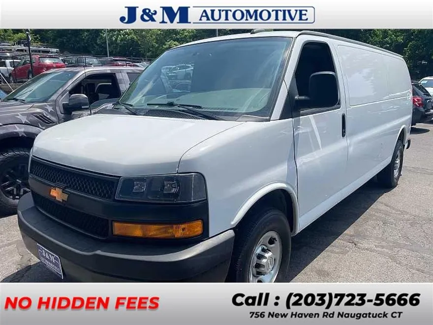 2020 Chevrolet Express photo 1