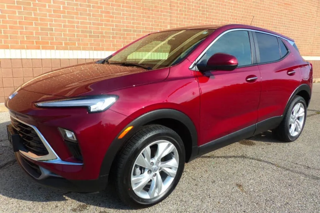2024 Buick Encore GX Preferred photo 1