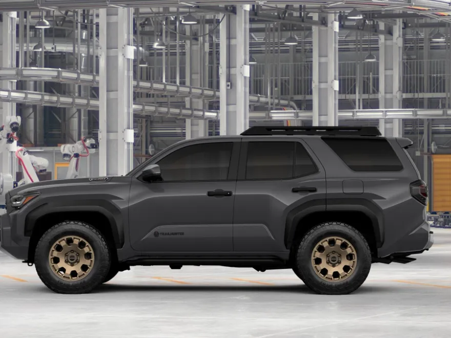 2025 Toyota 4Runner photo 1