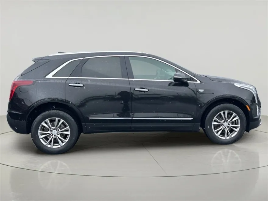 2021 Cadillac XT5 Premium Luxury photo 1