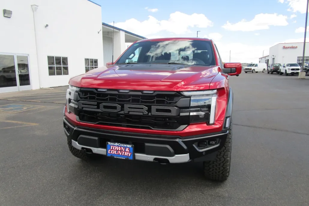 2025 Ford F-150 Raptor photo 1