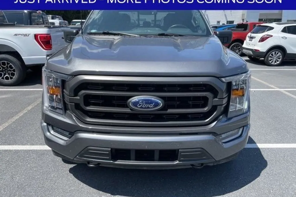 2022 Ford F-150 XLT photo 1