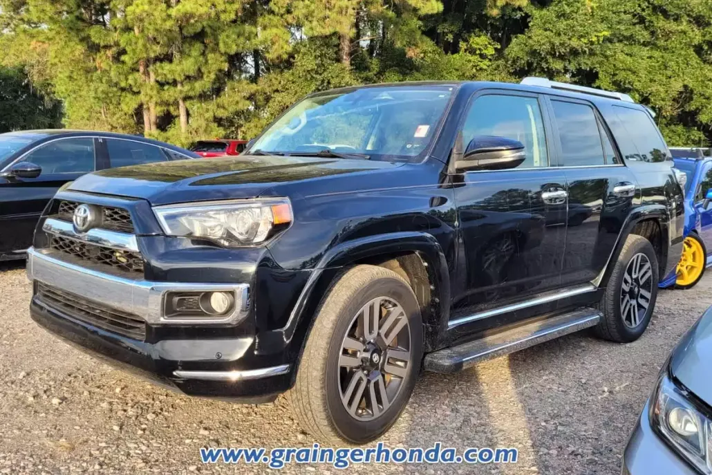 2016 Toyota 4Runner Base photo 1