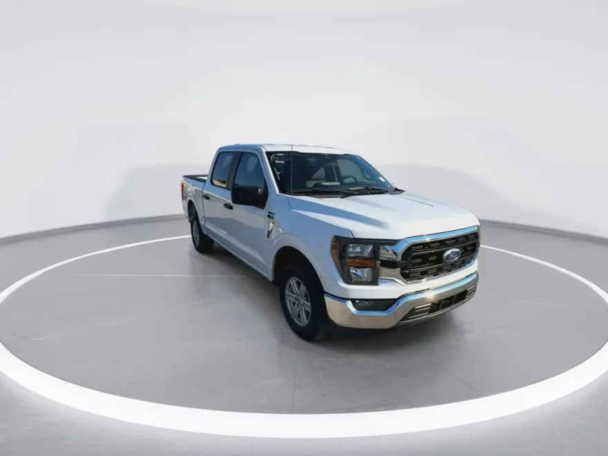 2023 Ford F-150 XLT photo 1