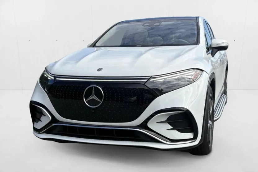 2023 Mercedes Benz EQS SUV 450 4MATIC photo 1
