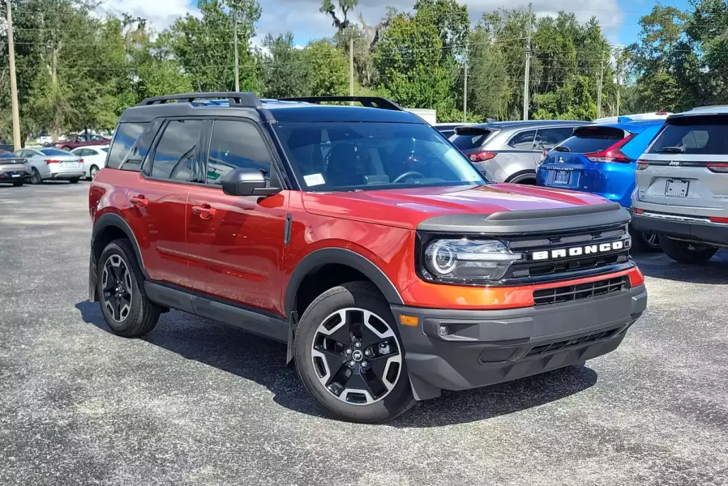 2024 Ford Bronco Sport Outer Banks photo 1