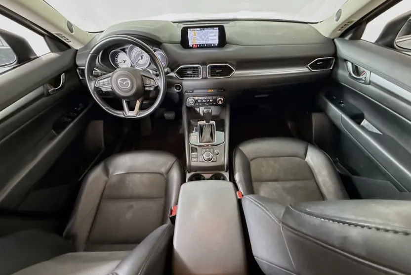 2018 Mazda CX-5 Touring photo 1