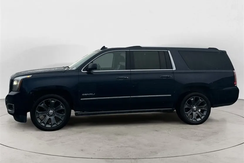 2020 Gmc Yukon XL Denali photo 1