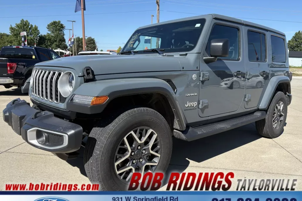 2024 Jeep Wrangler Sahara photo 1