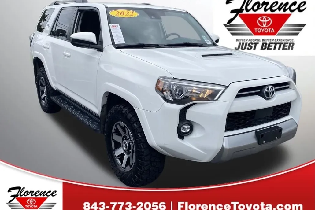 2022 Toyota 4Runner TRD Off-Road photo 1