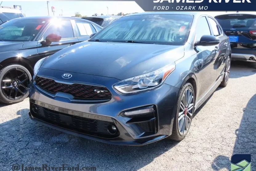 2021 Kia Forte GT photo 1