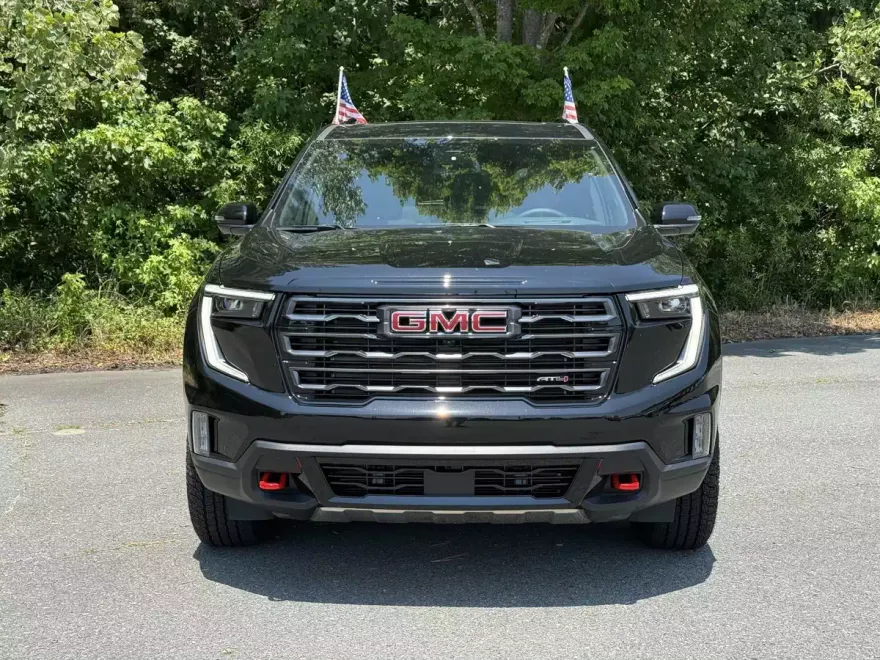 2025 Gmc Acadia AT4 photo 1