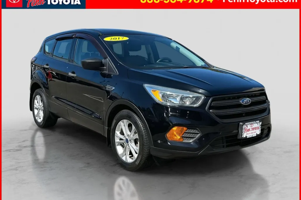 2017 Ford Escape S photo 1