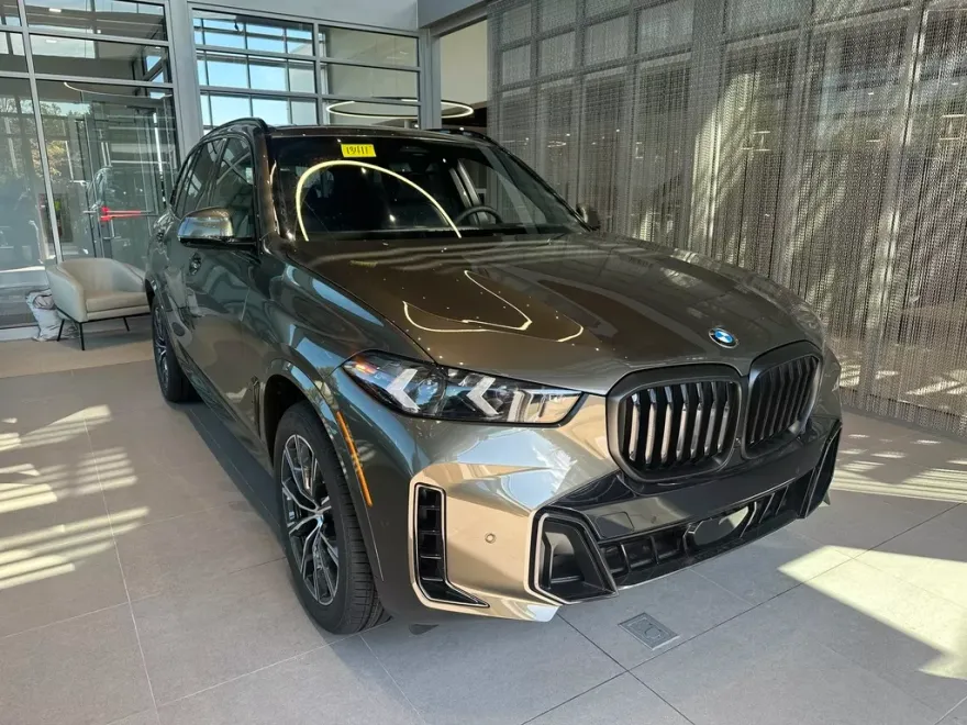 2026 Bmw X4 photo 1