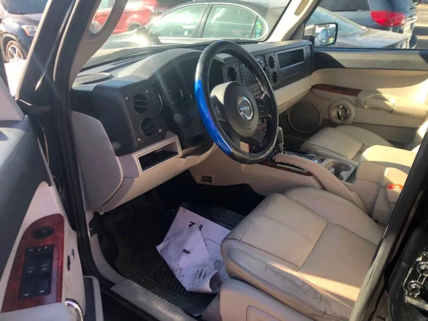 2007 Jeep Commander Limited photo 1