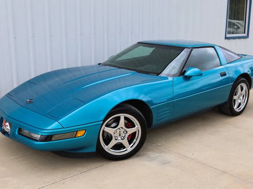 1992 Chevrolet Corvette Base photo 1