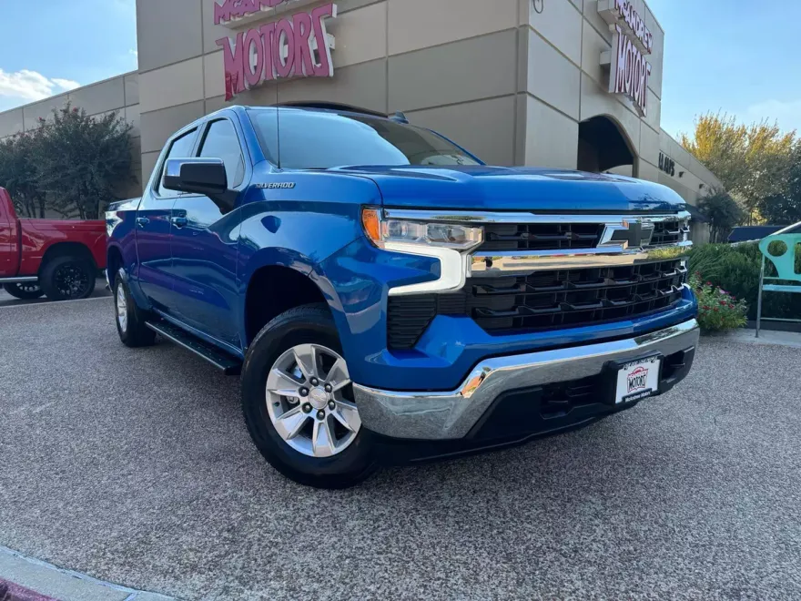 2023 Chevrolet Silverado 1500 photo 1