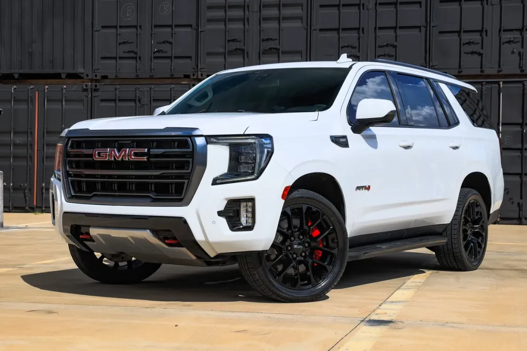 2022 Gmc Yukon AT4 photo 1