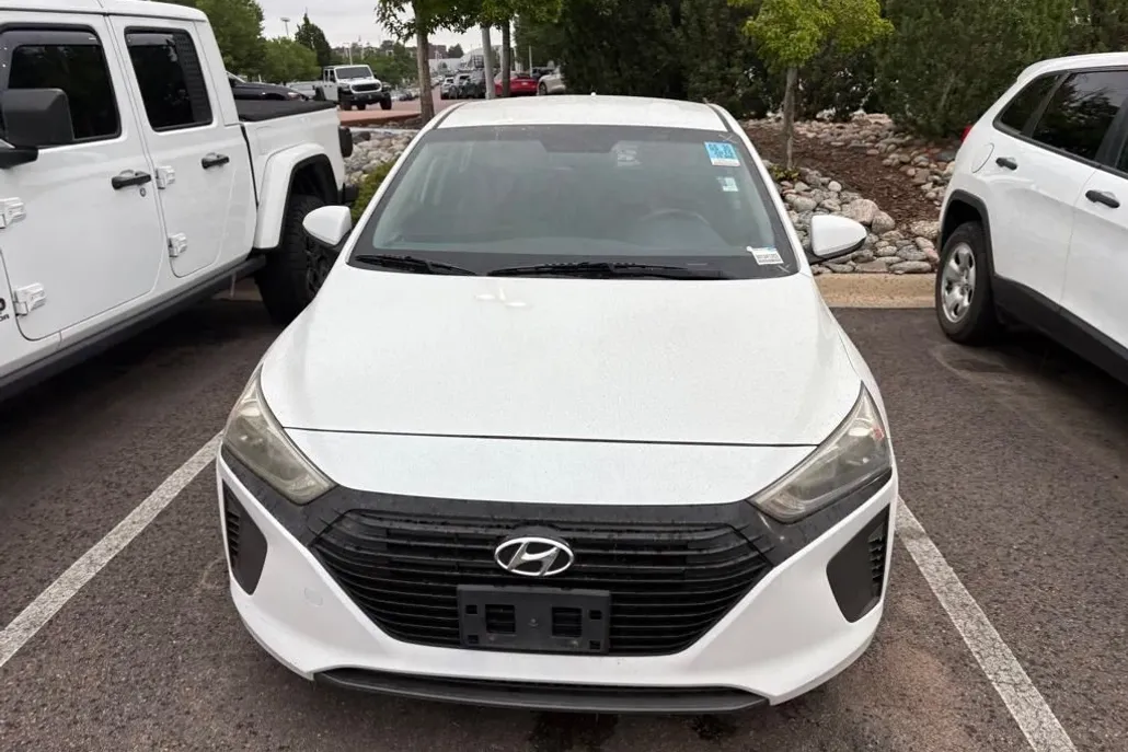 2019 Hyundai Ioniq Blue photo 1