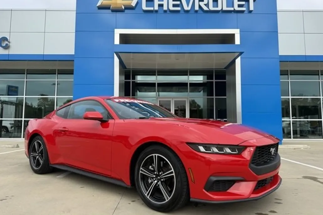 2024 Ford Mustang EcoBoost Premium photo 1