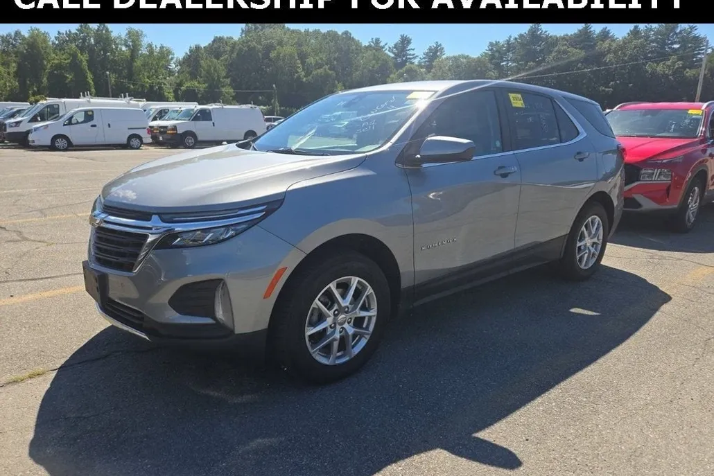 2024 Chevrolet Equinox LT photo 1