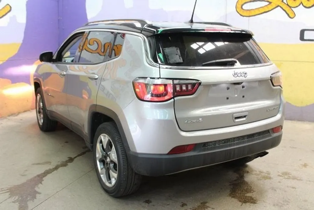 2020 Jeep Compass Limited photo 1