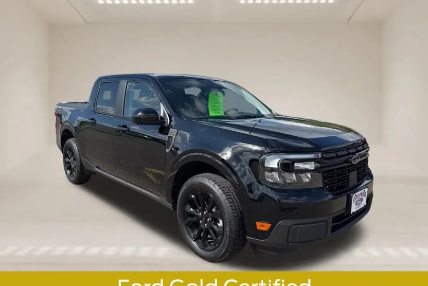 2024 Ford Maverick Lariat photo 1