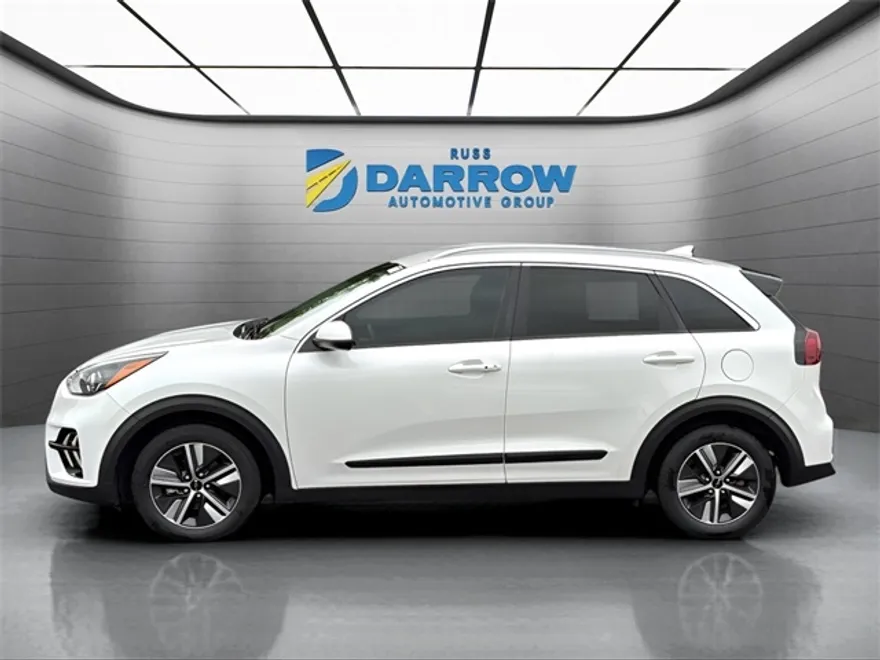 2022 Kia Niro LXS photo 1