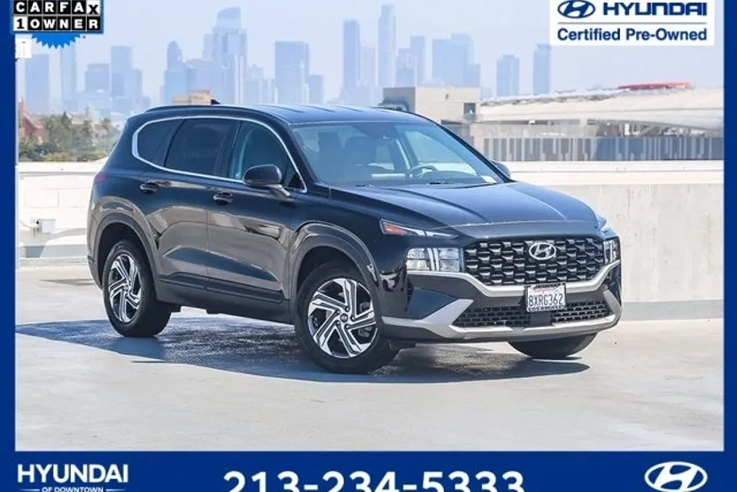 2022 Hyundai Santa Fe SE photo 1