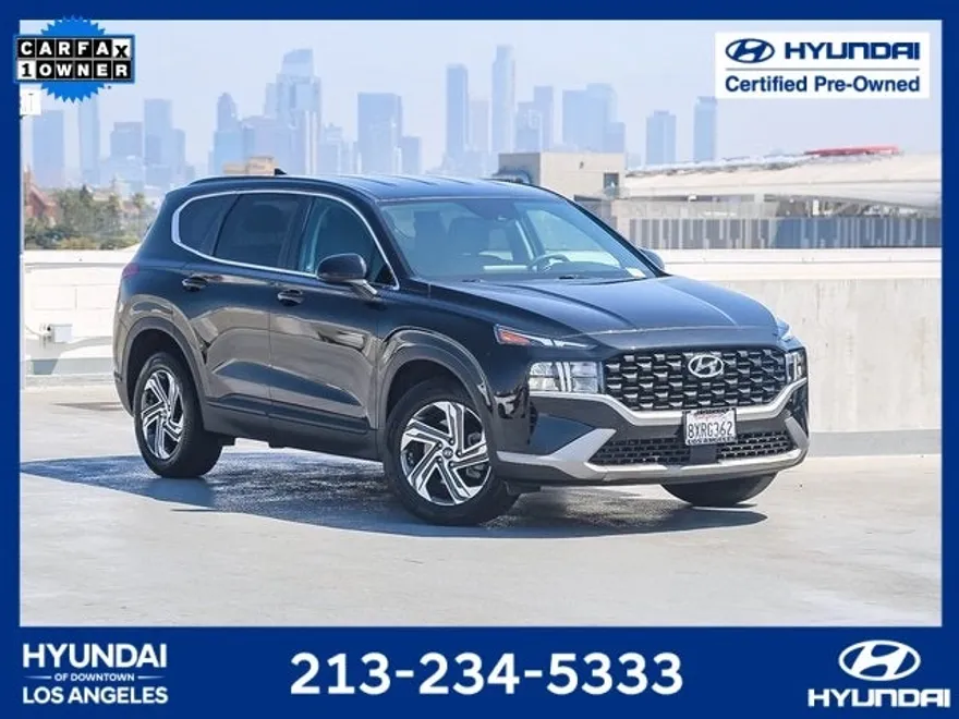 2022 Hyundai Santa Fe SE photo 1