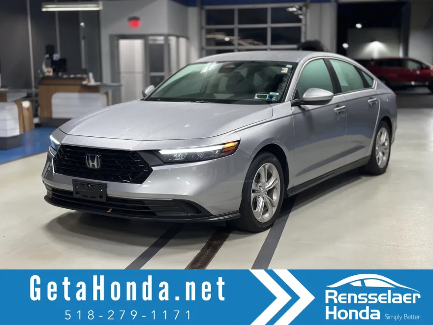 2023 Honda Accord LX photo 1