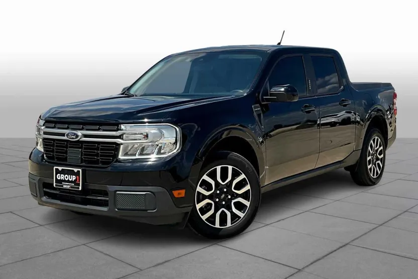 2022 Ford Maverick Lariat photo 1