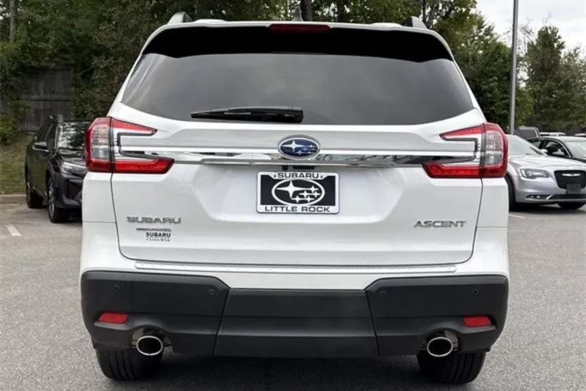 2025 Subaru Ascent Premium photo 1