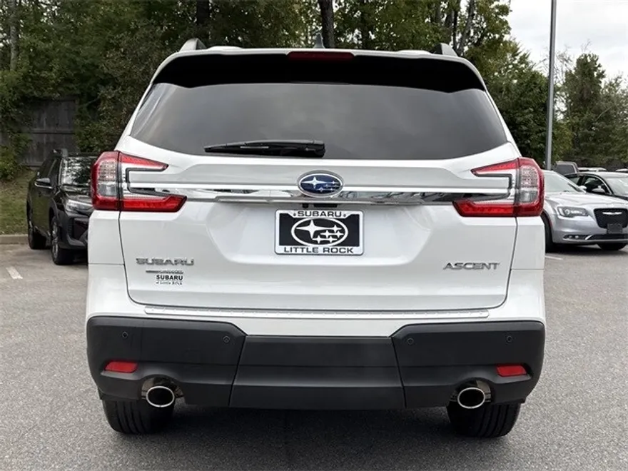 2025 Subaru Ascent Premium photo 1