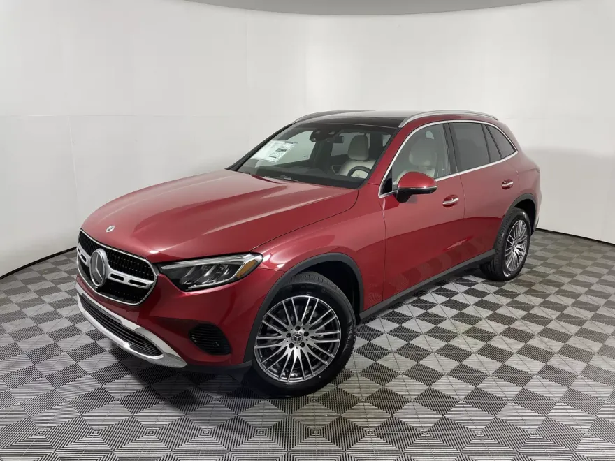 2026 Mercedes Benz GLC 300 photo 1