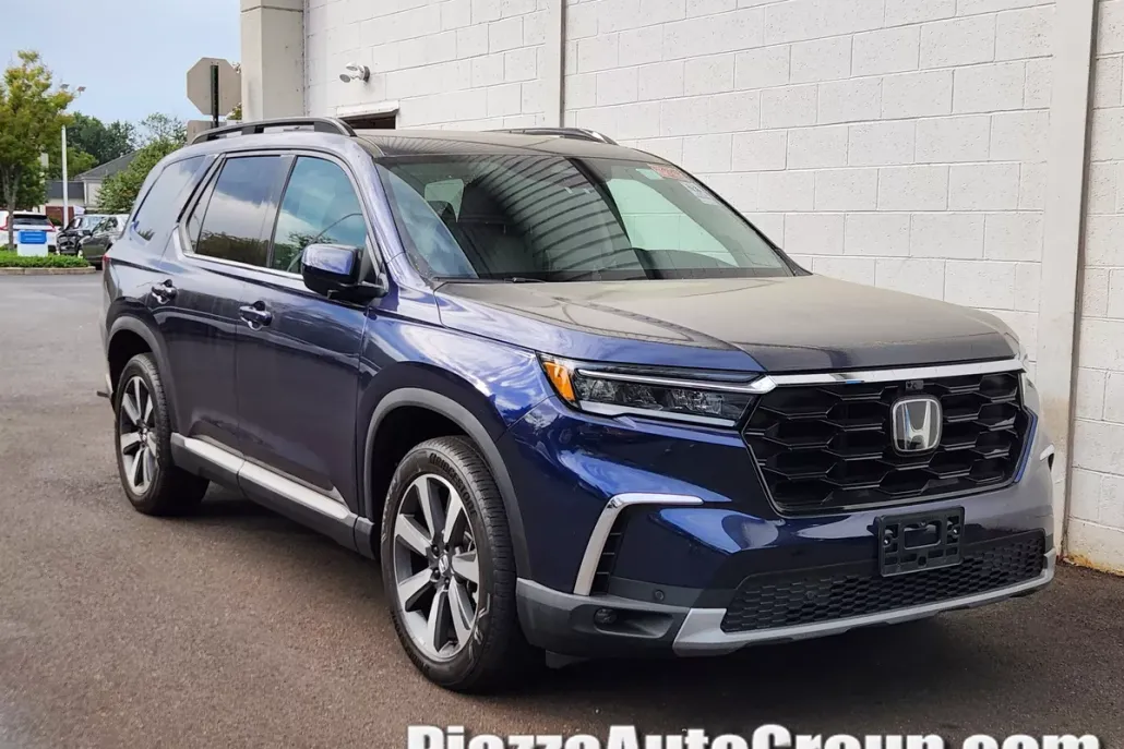 2024 Honda Pilot Elite photo 1