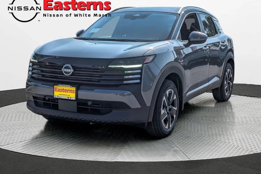 2025 Nissan Kicks SR photo 1