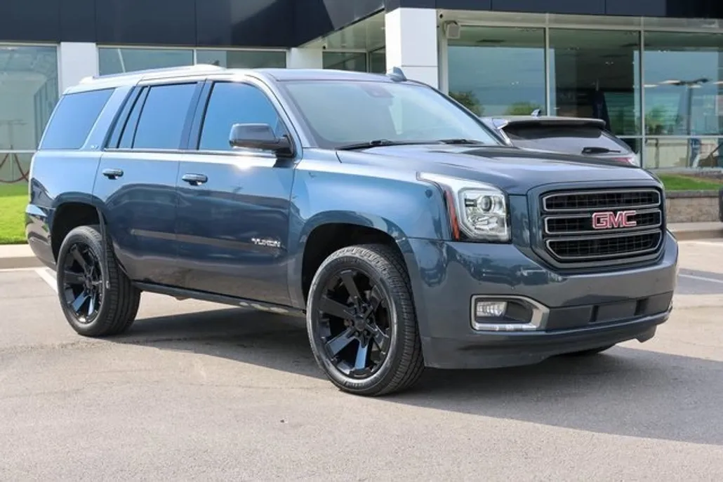 2020 Gmc Yukon SLT photo 1