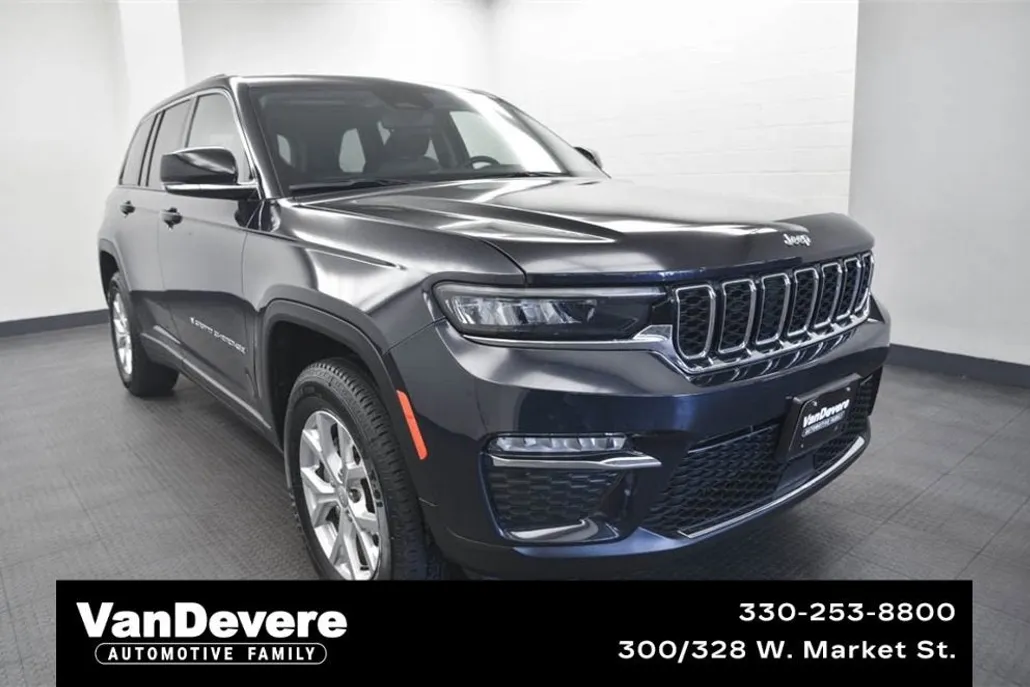 2024 Jeep Grand Cherokee Limited photo 1