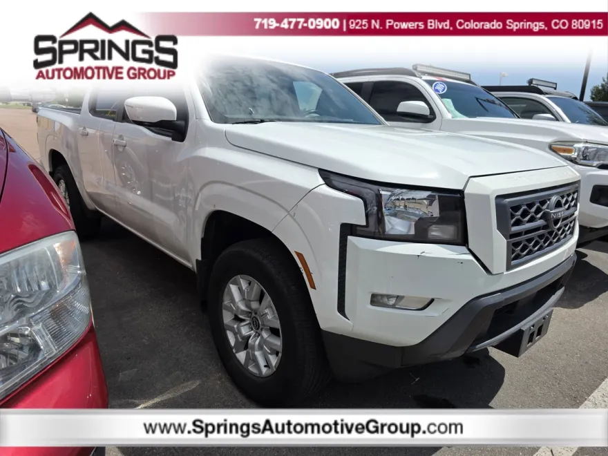 2023 Nissan Frontier SV photo 1