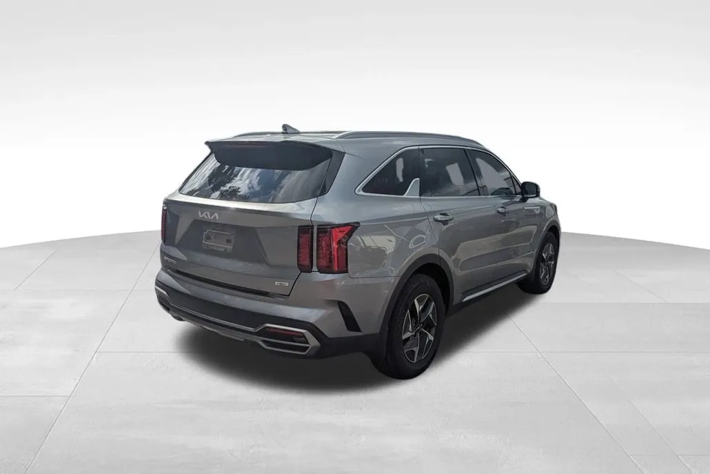 2023 Kia Sorento Hybrid EX photo 1