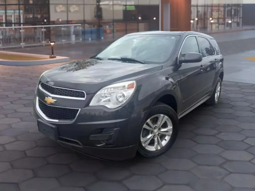 2013 Chevrolet Equinox LT photo 1