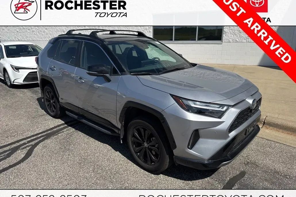 2023 Toyota RAV4 Hybrid XSE photo 1